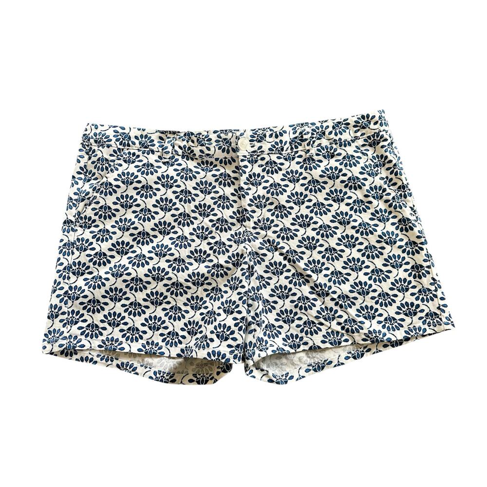 Liz Claiborne 16 shorts crisp summer comfort cotton pants white blue chic women
